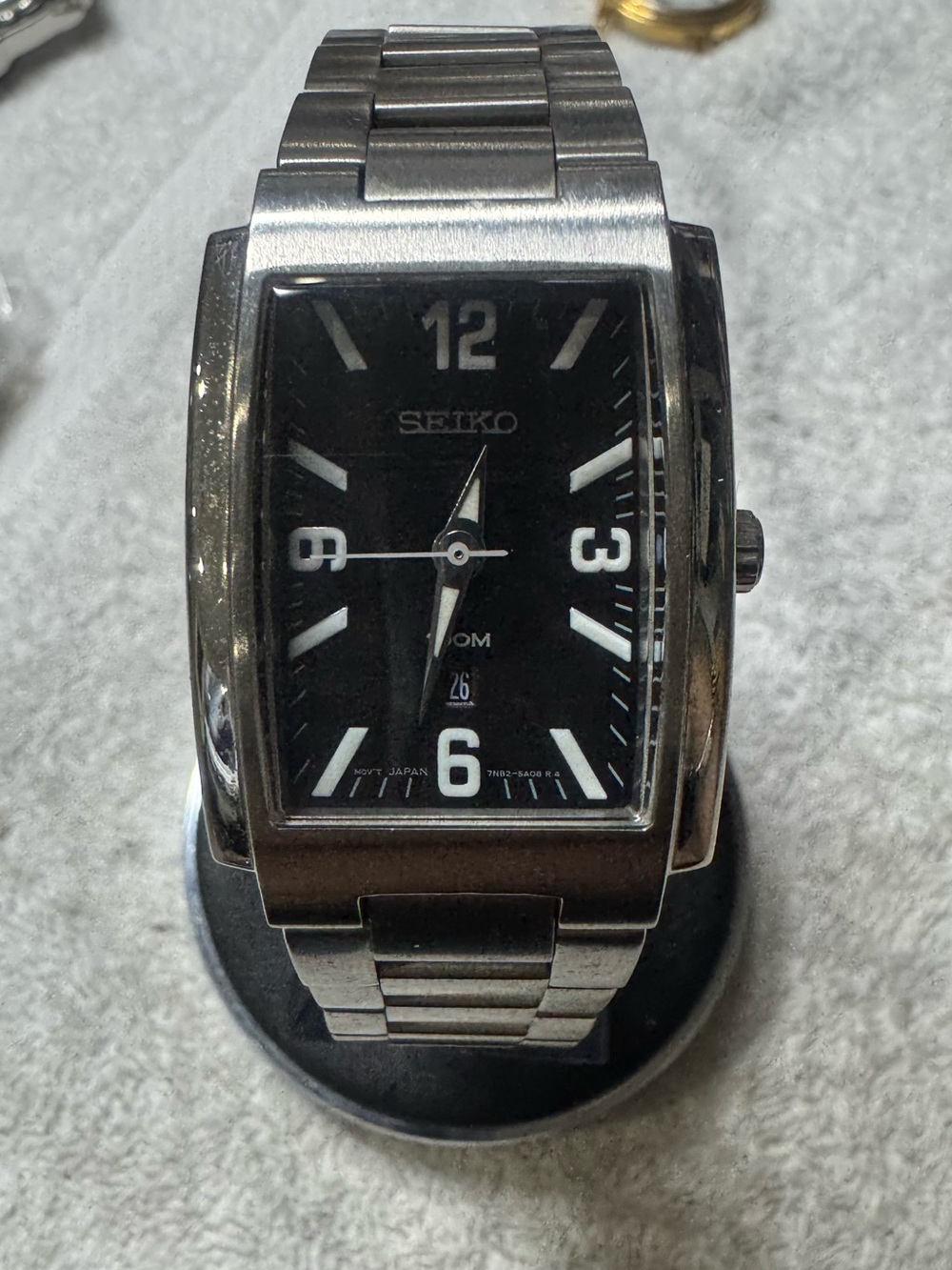 Seiko Silver Stainless Steel Watch with Black Dial - Picture 1 of 10